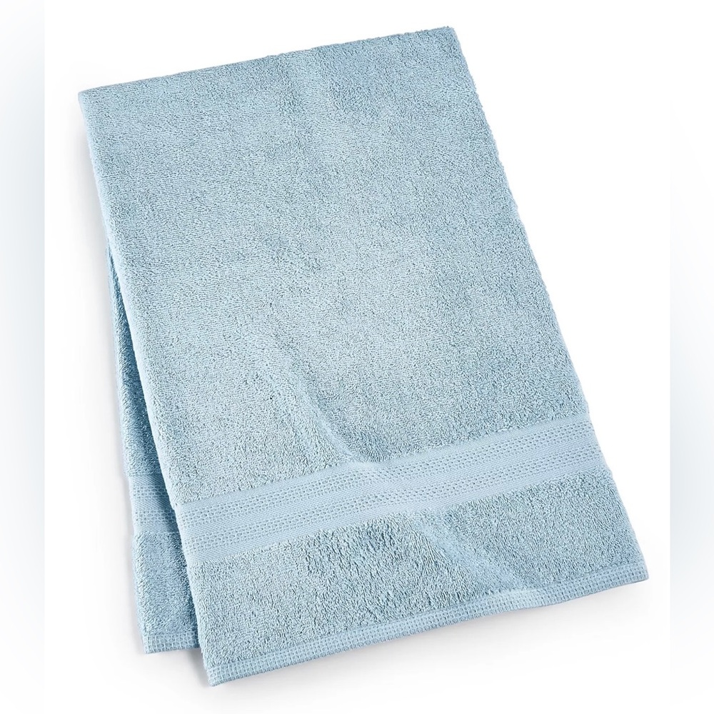 Powder Blue Soft Spun Cotton Solid Bath Towel, 27" x 52"